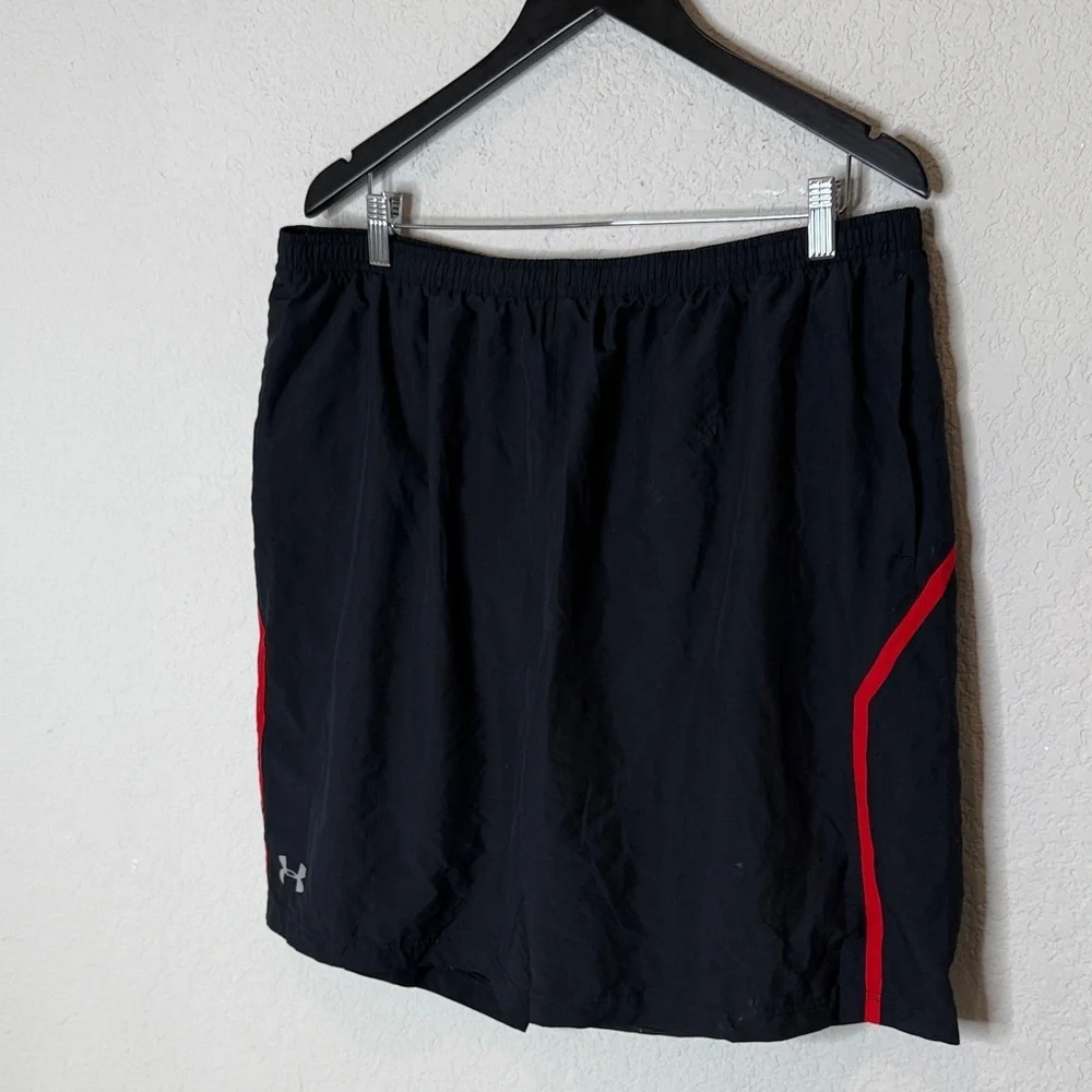 Under Armour Men's Athletic Shorts in Black with Red Trim 2XL